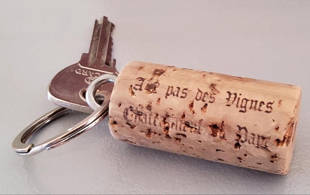 A 2 Pas Des Vignes, Hebergements Et Spa, Maison Numero 6, A Chateauneuf Du Pape Luaran gambar