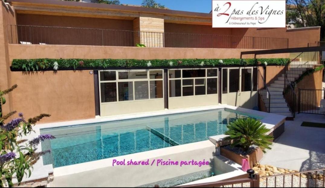 A 2 Pas Des Vignes, Hebergements Et Spa, Maison Numero 6, A Chateauneuf Du Pape Luaran gambar